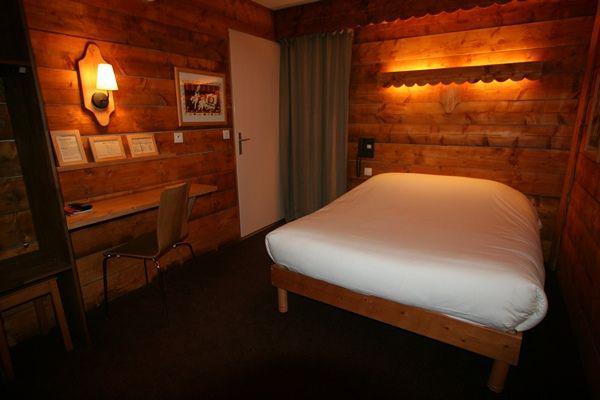 Cit'Hotel Le Montreal Châlons-en-Champagne Buitenkant foto